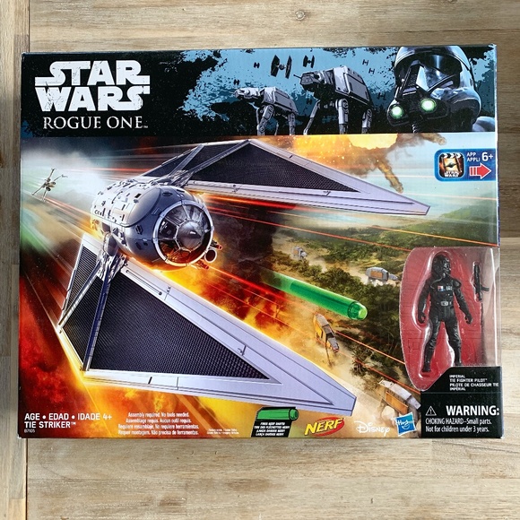 Disney Star Wars Toy "Rogue One" Tie Striker Ship - Picture 1 of 10